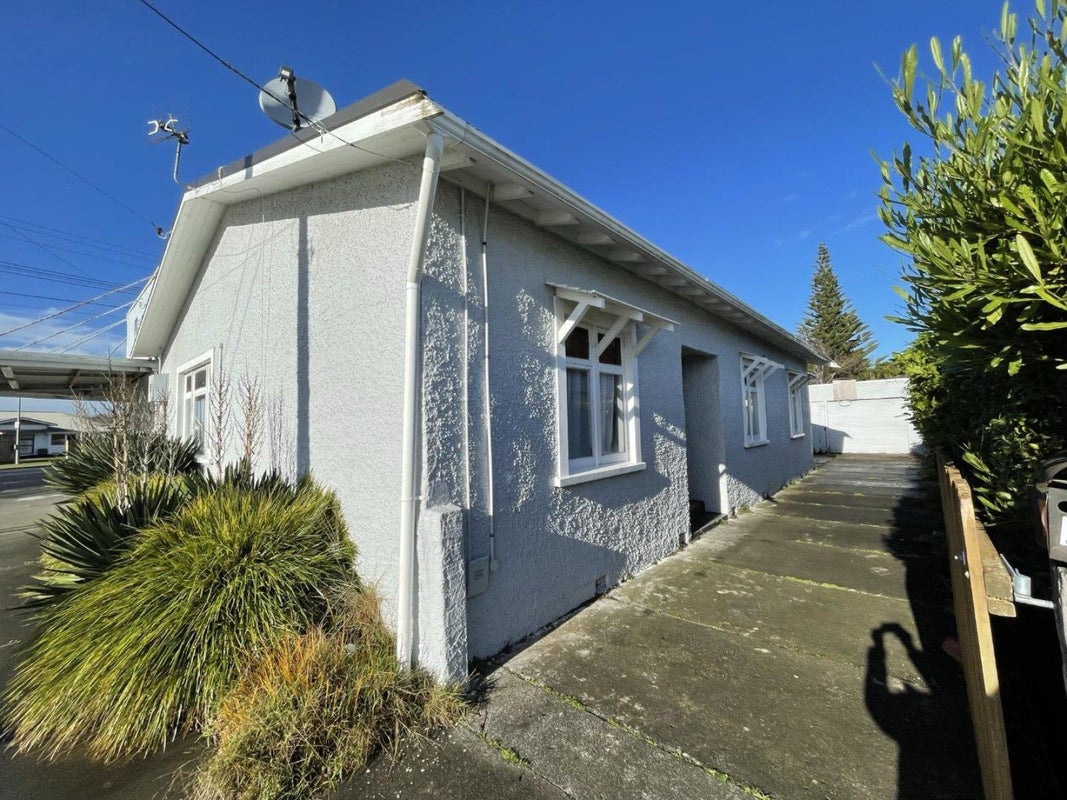 26A Hakeke Street, Whanganui East, Whanganui - Carousel 1