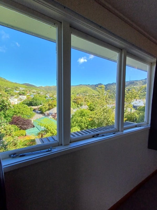 11 Abbott Street, Ngaio, Wellington - Carousel 2