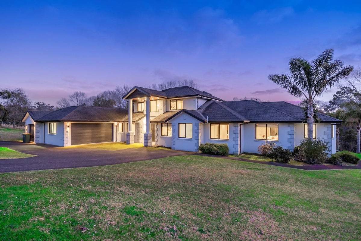 11 Whiteways Drive, Dairy Flat, Albany - Carousel 1