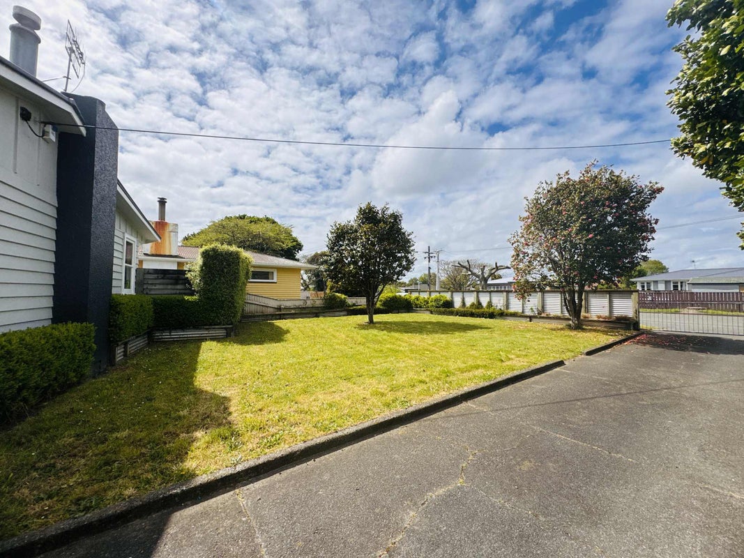 184 Maxwells Line, Awapuni, Palmerston North - Carousel 2