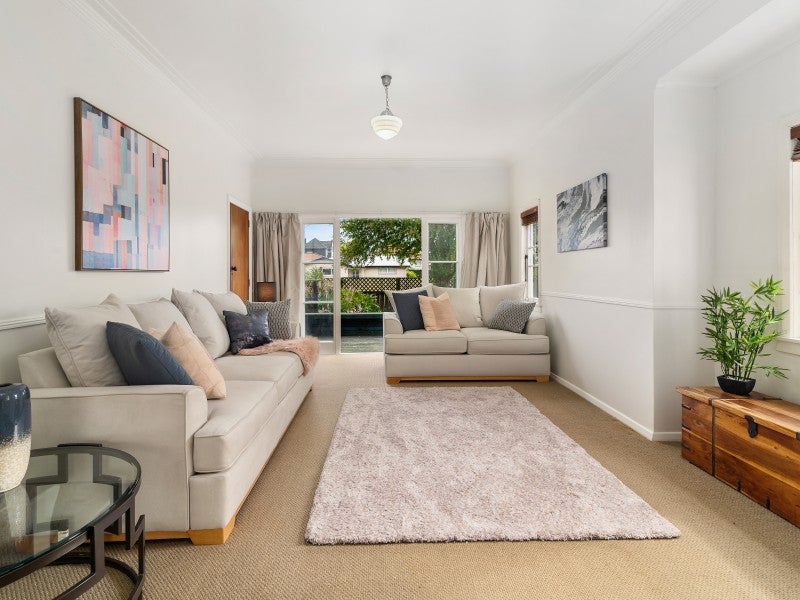 33 Lytton Street, Glenholme, Rotorua - Carousel 2