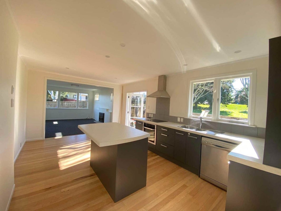 44 Hall Road, Matua, Tauranga - Carousel 2