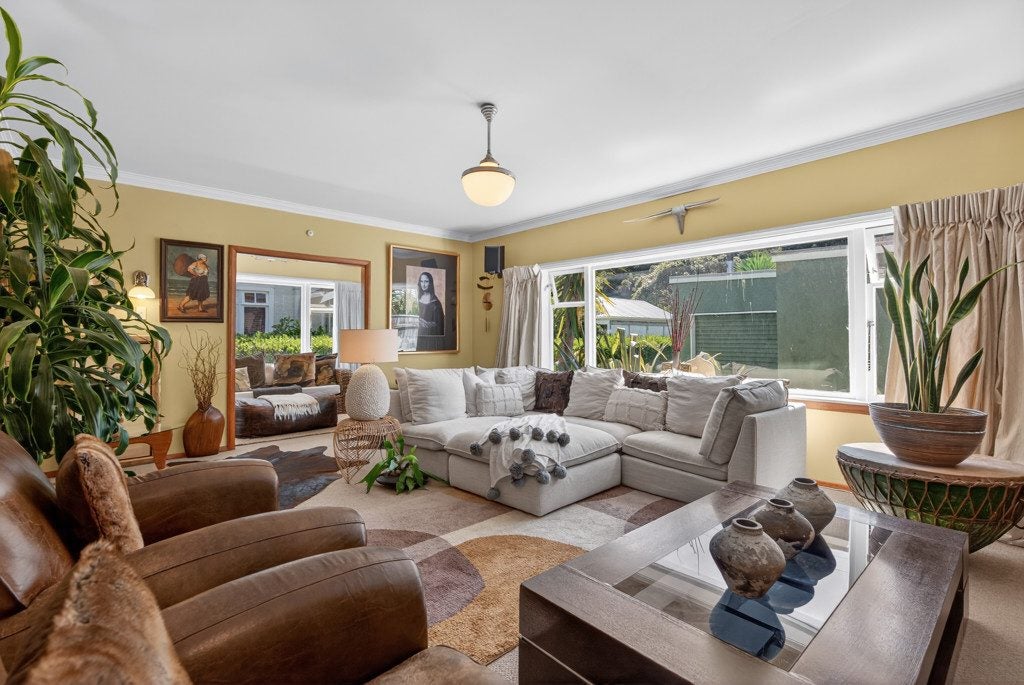 118 Oroua Street, Eastbourne, Lower Hutt - Carousel 2