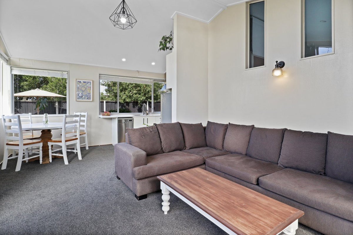 9B Westmorland Place, Bishopdale, Christchurch - Carousel 2
