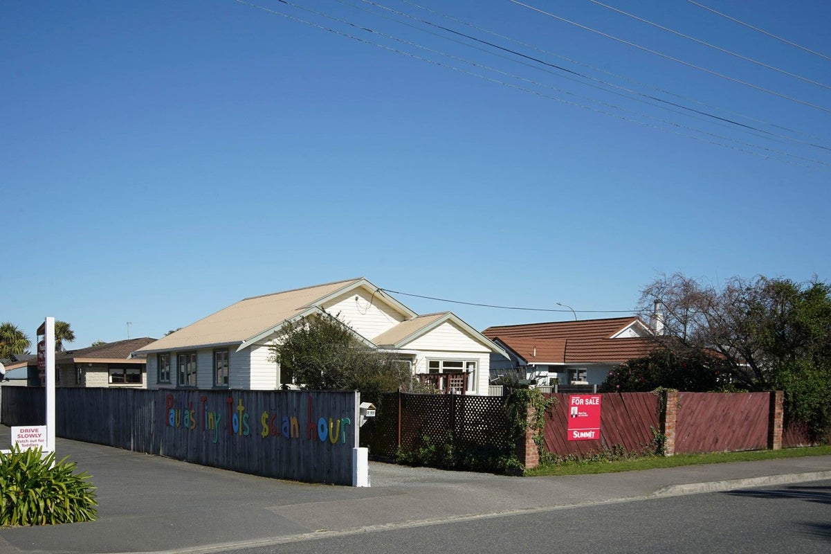 1/91 Parkers Road, Tahunanui, Nelson - Carousel 17