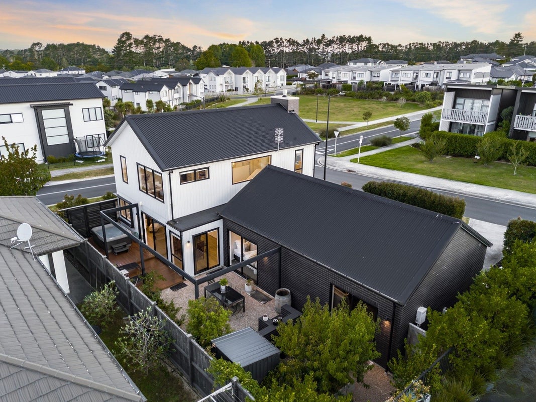 3 Podgora Avenue, Kumeu - Carousel 2