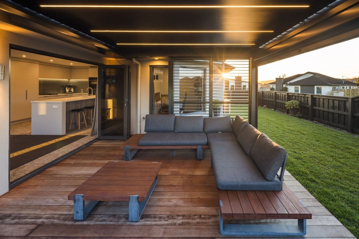 6 Santiago Place, Flagstaff, Hamilton - Carousel 2