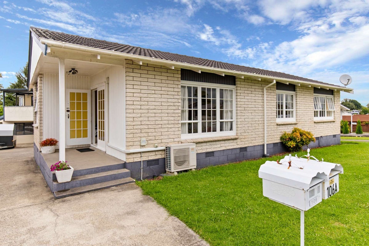 106A Ridge Street, Otumoetai, Tauranga - Carousel 1