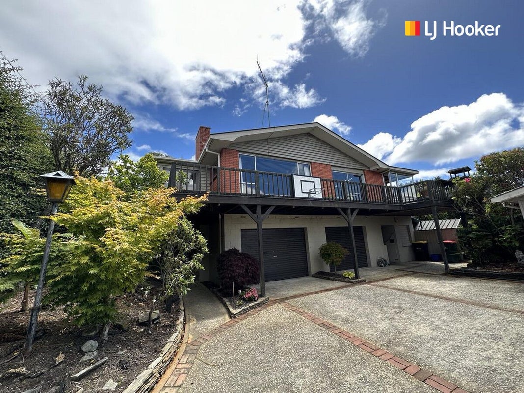 4 Tui Street, Saint Leonards, Dunedin - Carousel 1