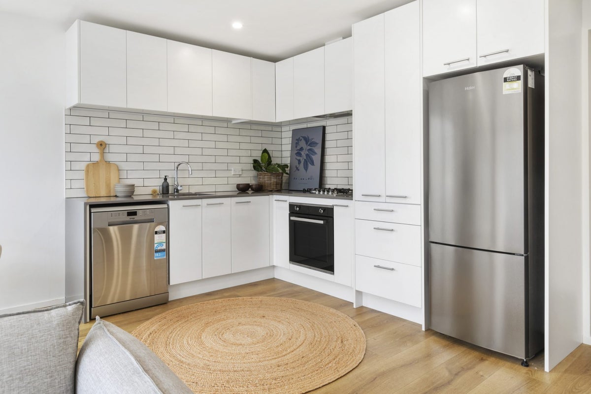 68A Darlington Road, Miramar, Wellington - Carousel 2