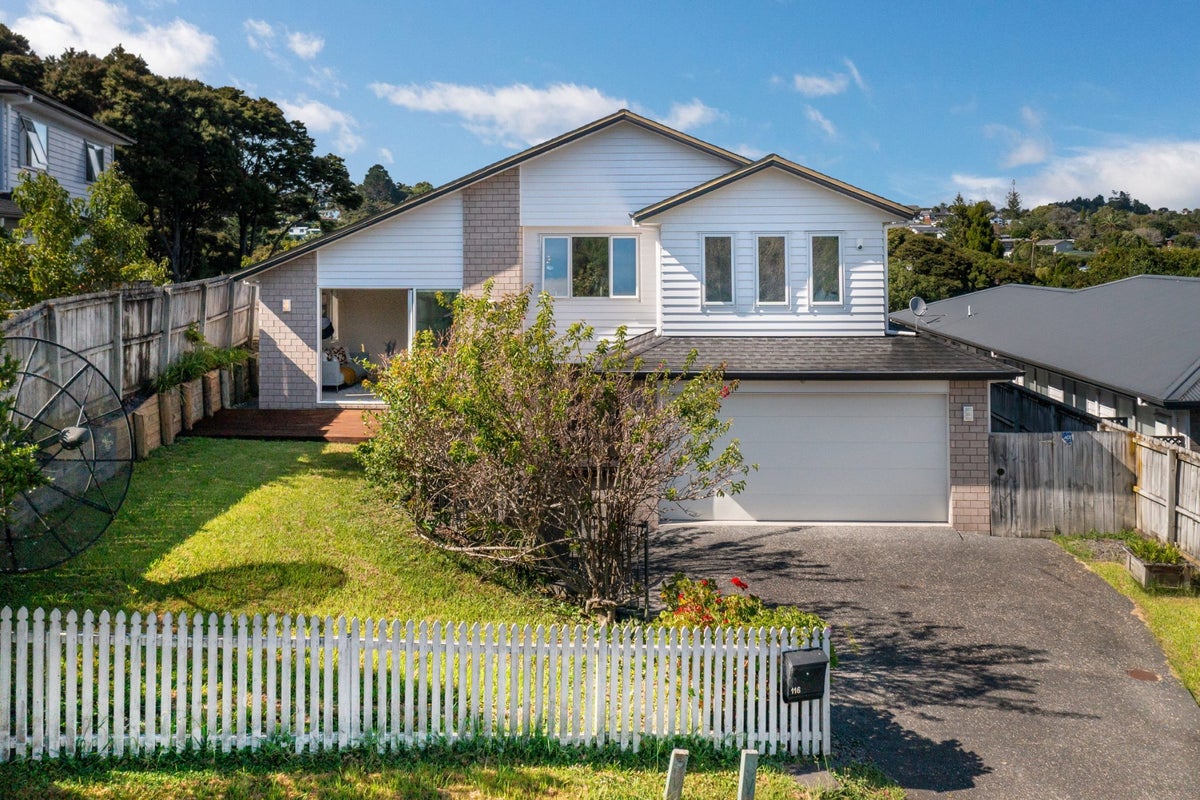 116 Glendhu Road, Bayview, Auckland - Carousel 1