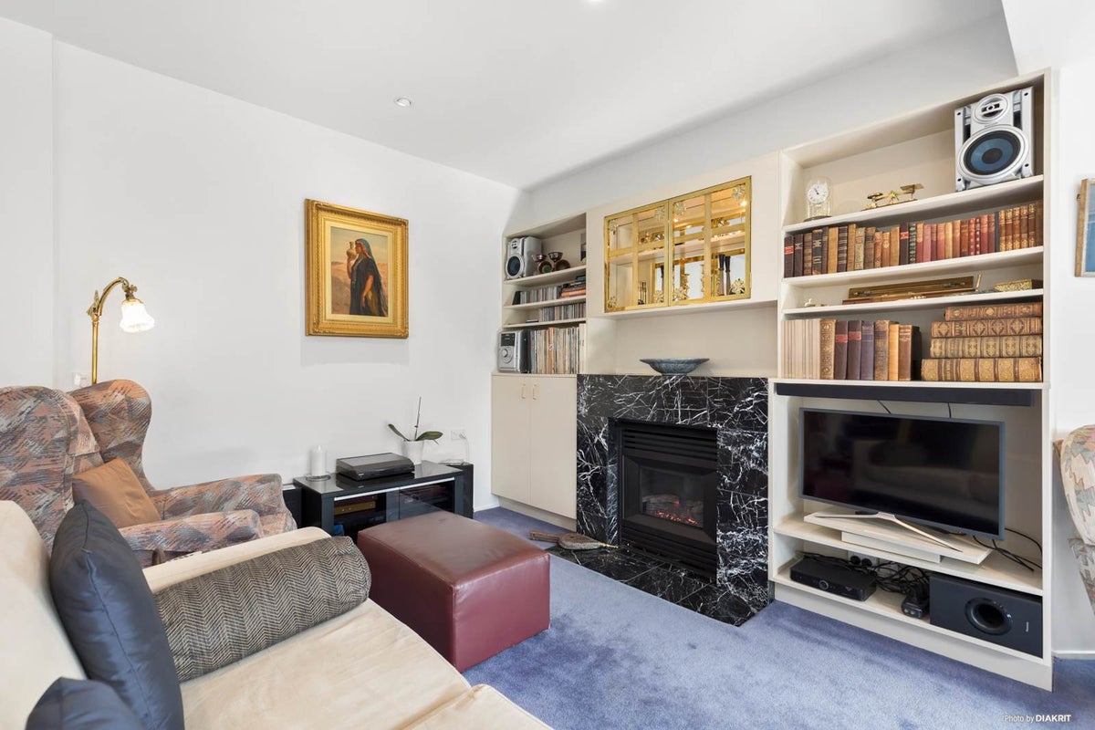 4/30 Erson Avenue, Royal Oak, Auckland - Carousel 2
