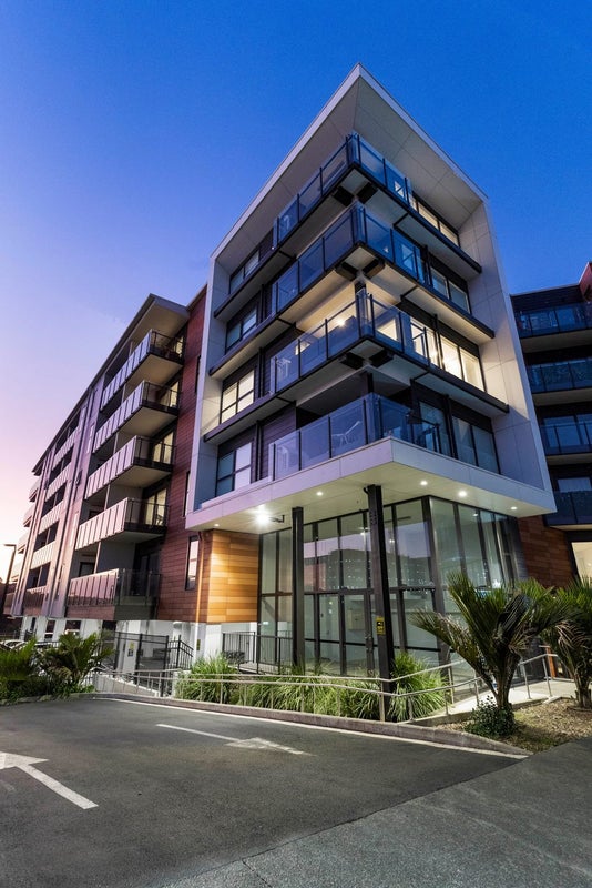 301/3 Kaipiho Lane, Albany, Auckland - Carousel 23
