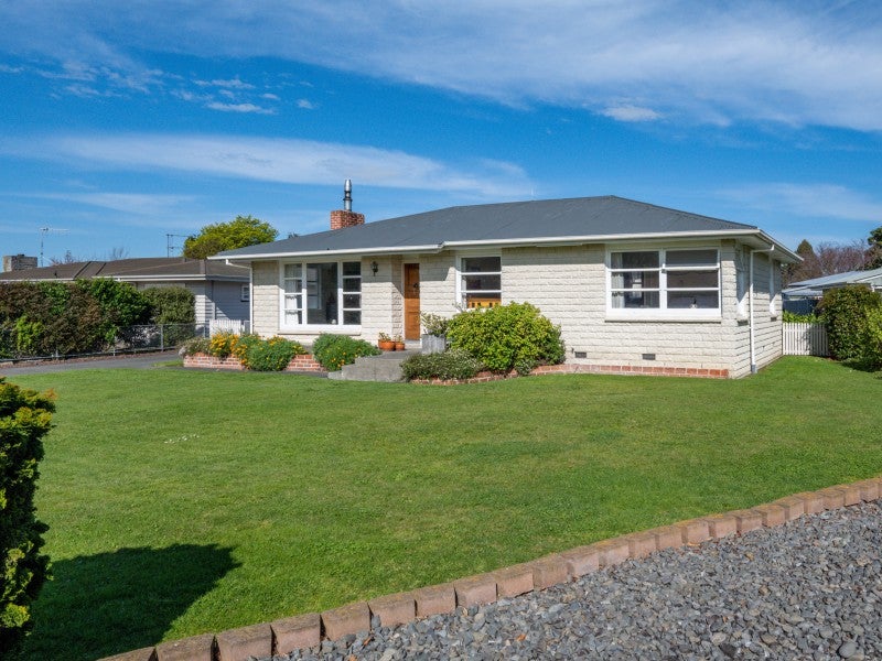 705 Rainbow Avenue, Parkvale, Hastings - Carousel 1