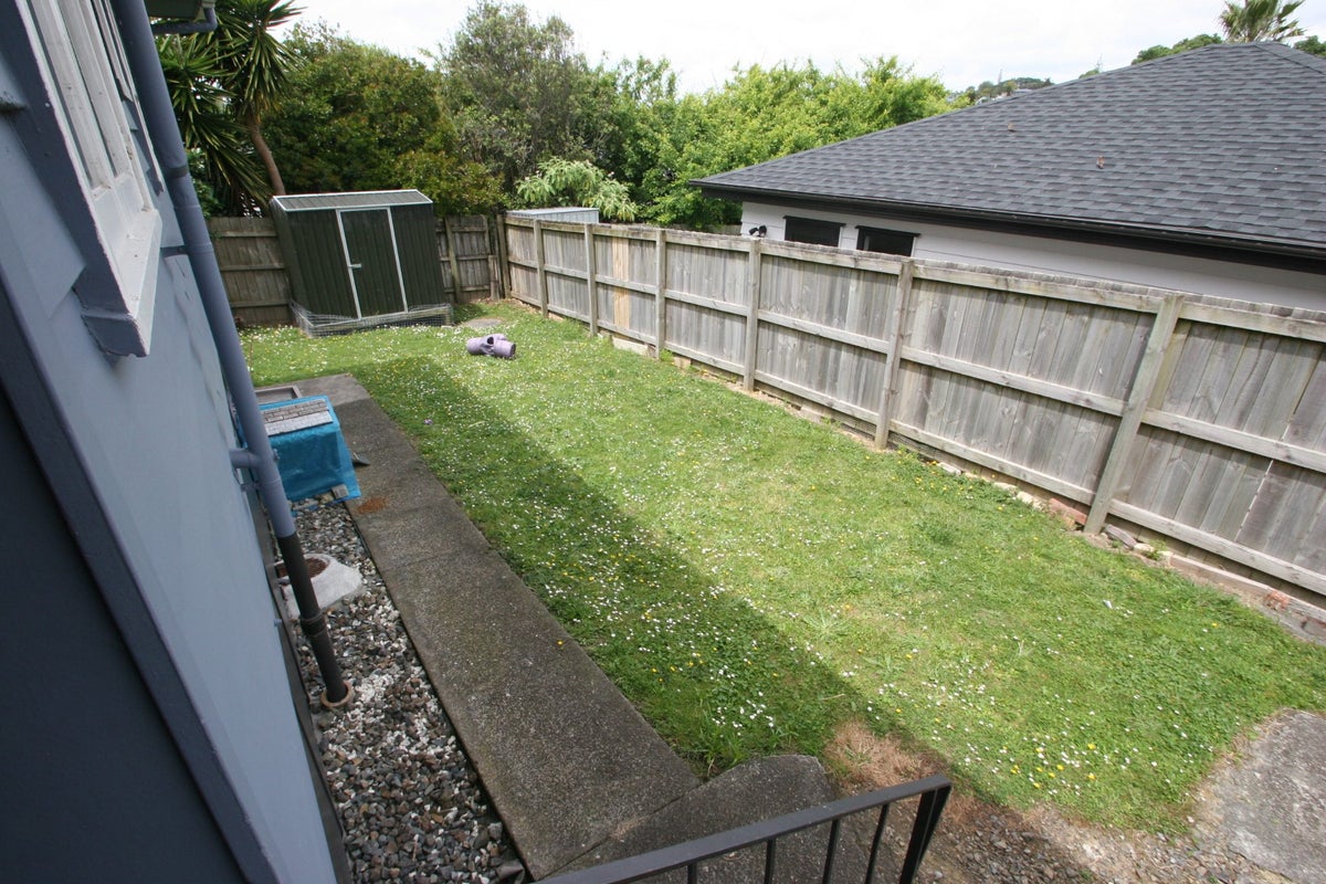 63A Fairclough Road, Beach Haven, Auckland - Carousel 17
