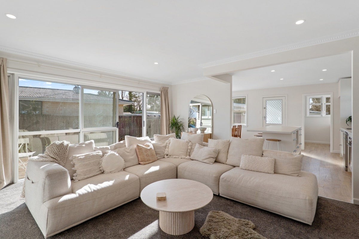 15 Whitehall Street, Mairehau, Christchurch - Carousel 2