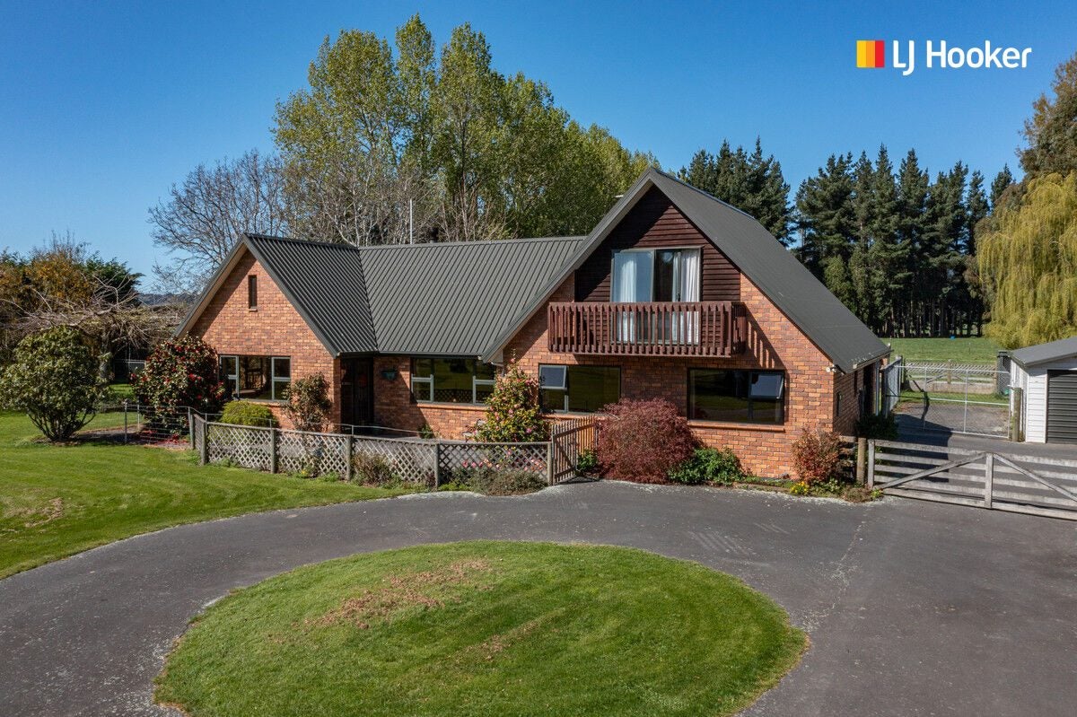 133 Dukes Road South, Mosgiel, Mosgiel - Carousel 1