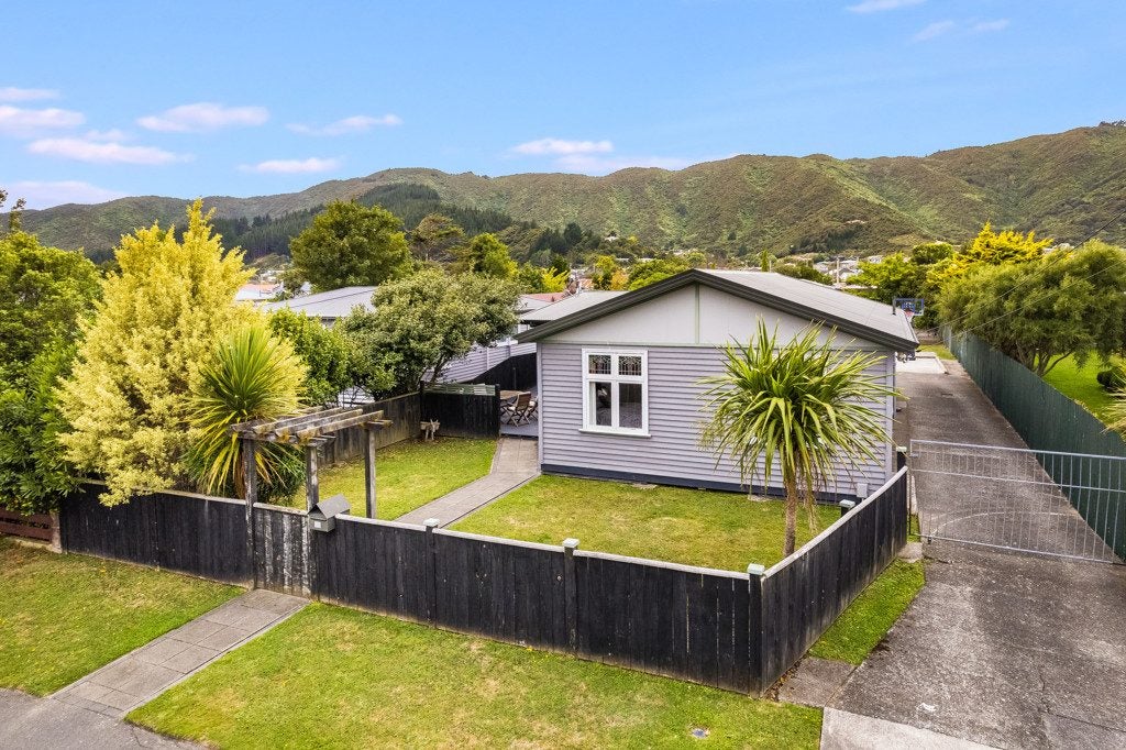 60 Westminster Road, Wainuiomata, Lower Hutt - Carousel 2