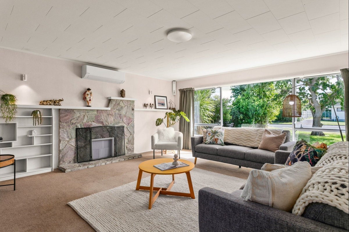 15 Byron Street, Te Hapara, Gisborne - Carousel 2
