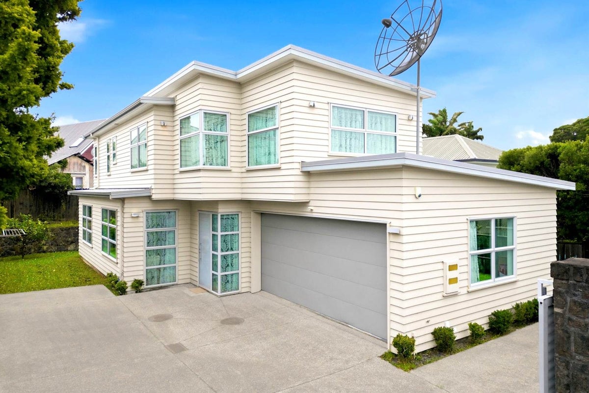 14 Tawa Road, Onehunga, Auckland - Carousel 2