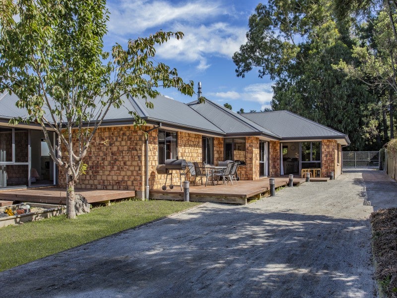42 Railway Street, Sefton, Sefton - Carousel 1