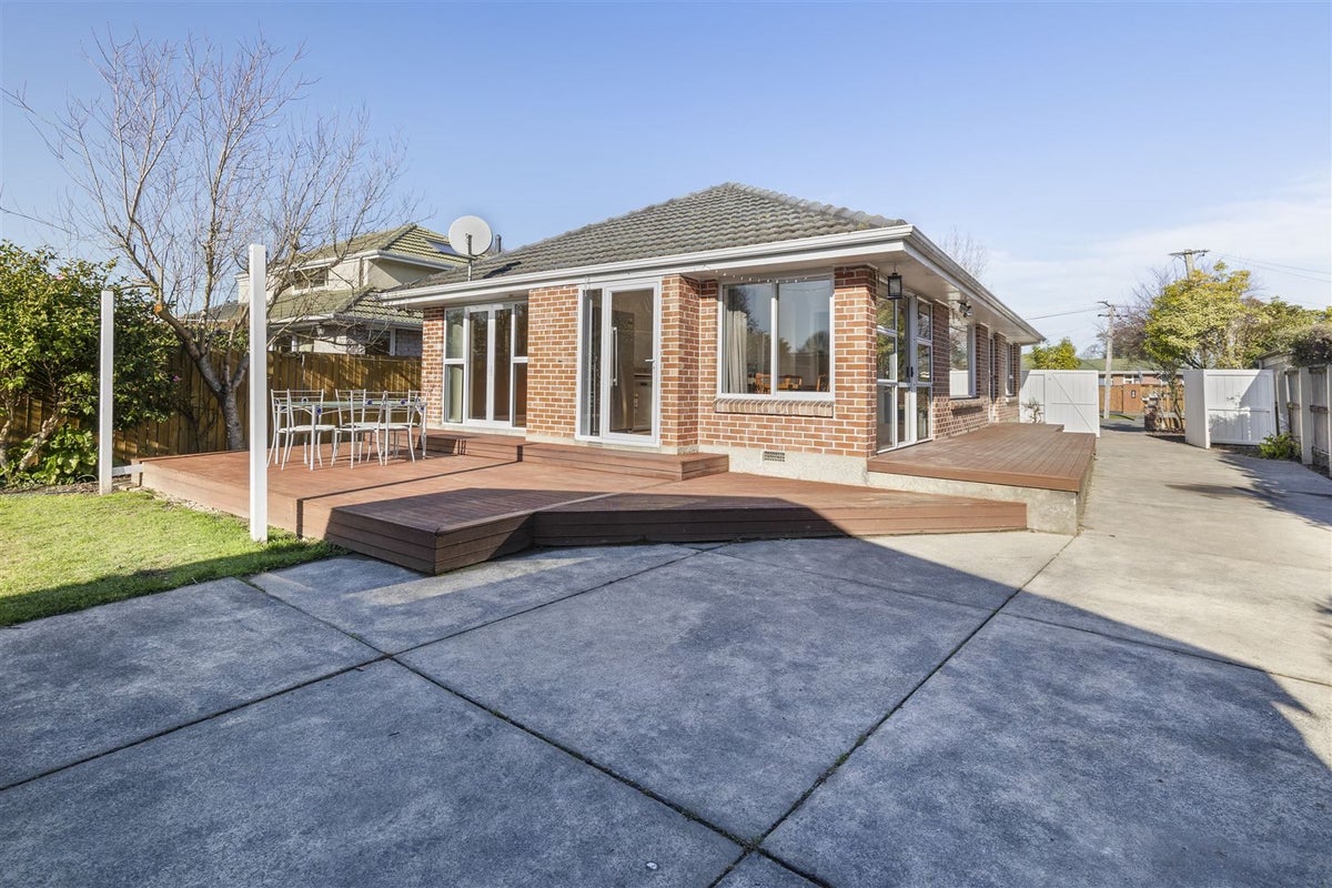 19 Colwyn Street, Bryndwr, Christchurch - Carousel 1