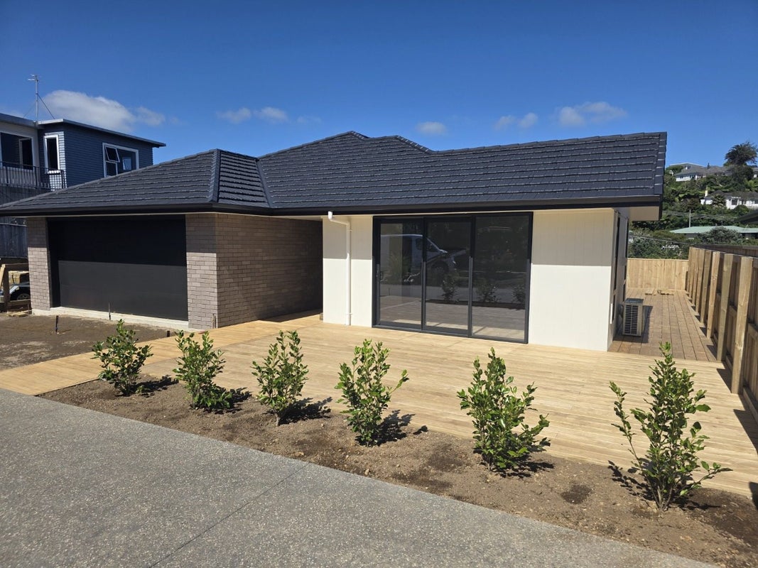 21 Mill Road, Lower Vogeltown, New Plymouth - Carousel 1