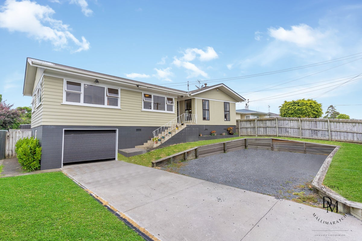 40 Ferguson Street, Manurewa East, Auckland - Carousel 1