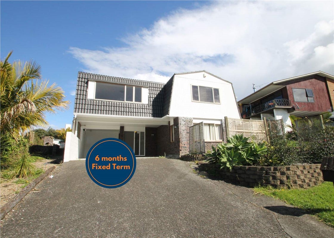9 Coromandel Crescent, Mairangi Bay, Auckland - Carousel 1