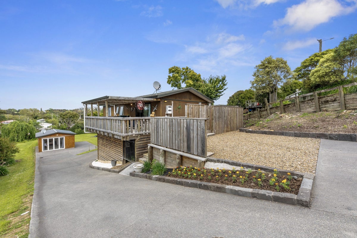 78 Howard Road, Papakura - Carousel 1