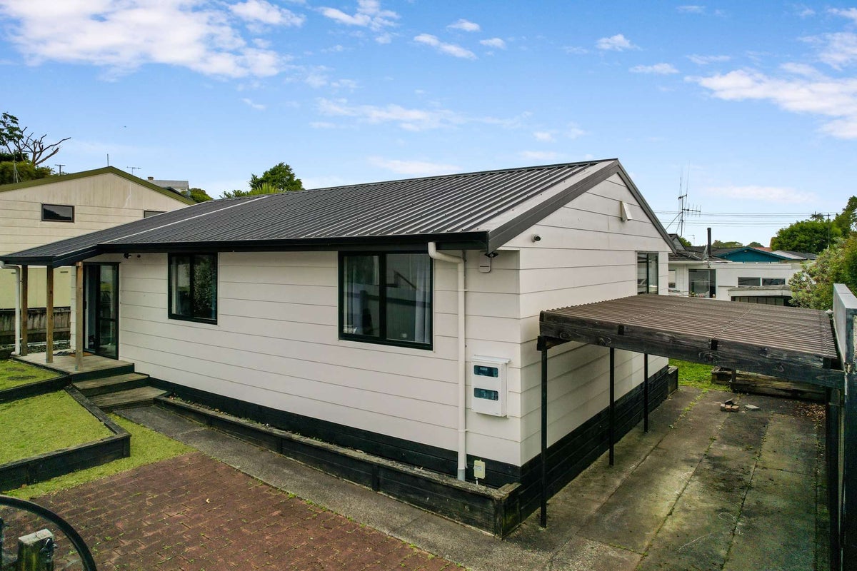 90E Whatawhata Road, Dinsdale, Hamilton - Carousel 2