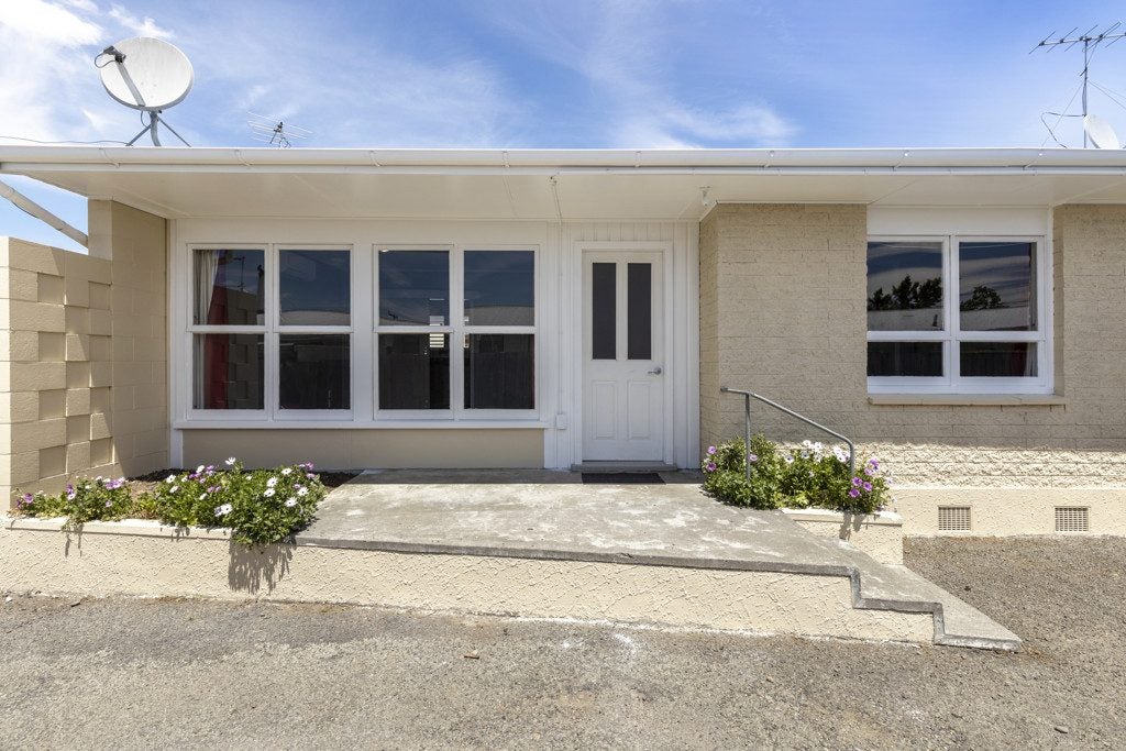 3/123 Scott Street, Redwoodtown, Blenheim - Carousel 1