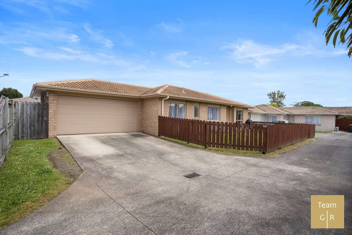 15A Youngs Road, Papakura, Papakura - Carousel 1