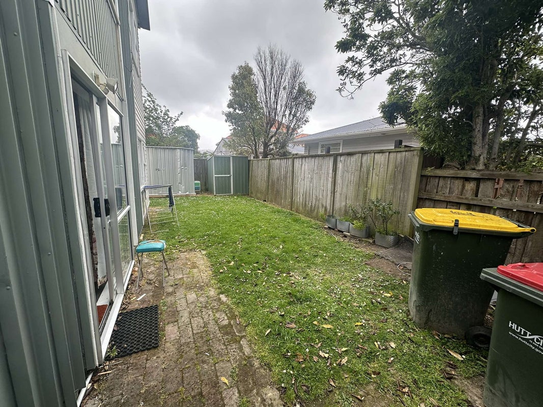 2/253 Waterloo Road, Waterloo, Lower Hutt - Carousel 2