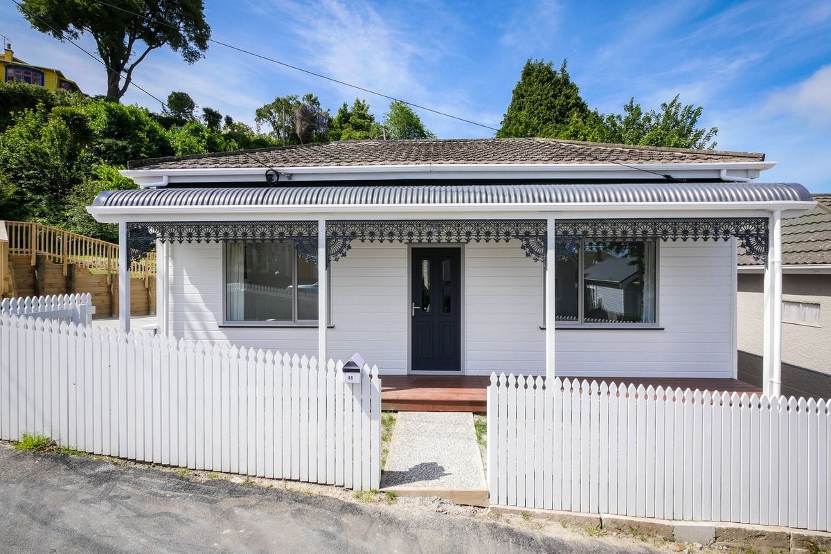 48 Gladstone Road, North East Valley, Dunedin, Otago - Carousel 2