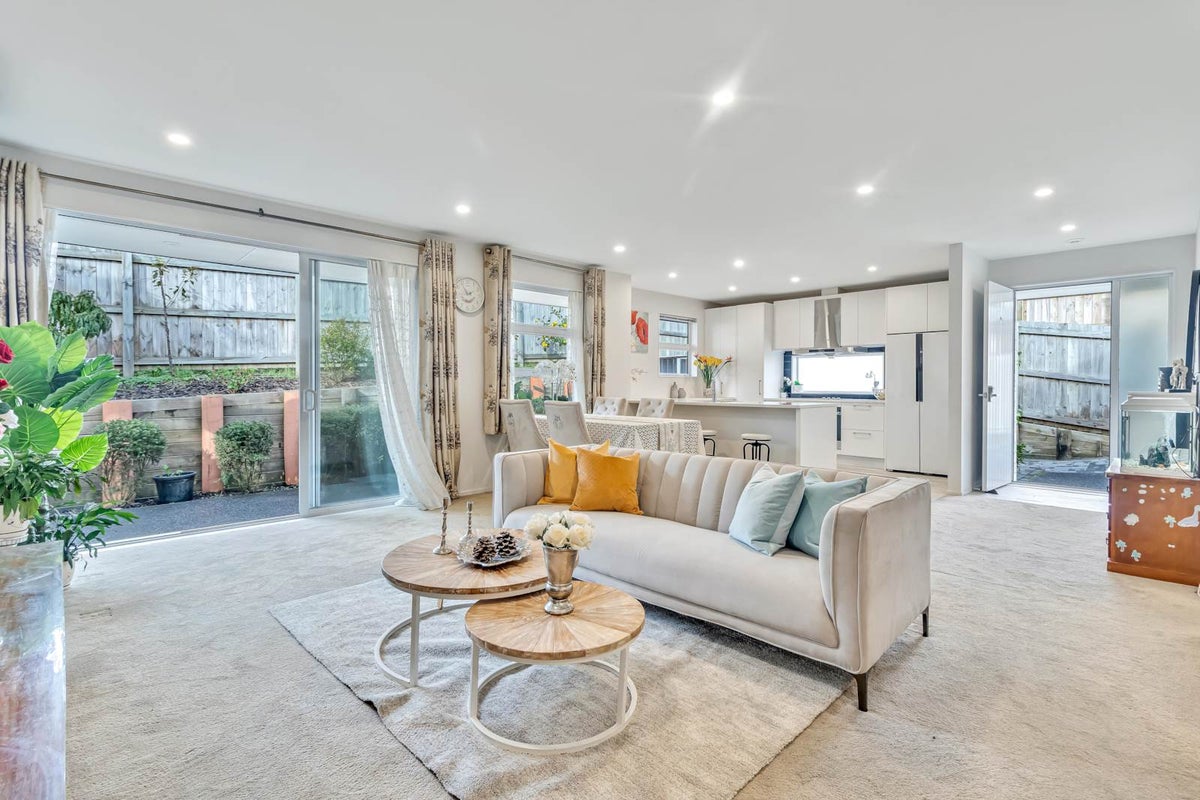 145 Cook Street, Howick, Auckland - Carousel 2