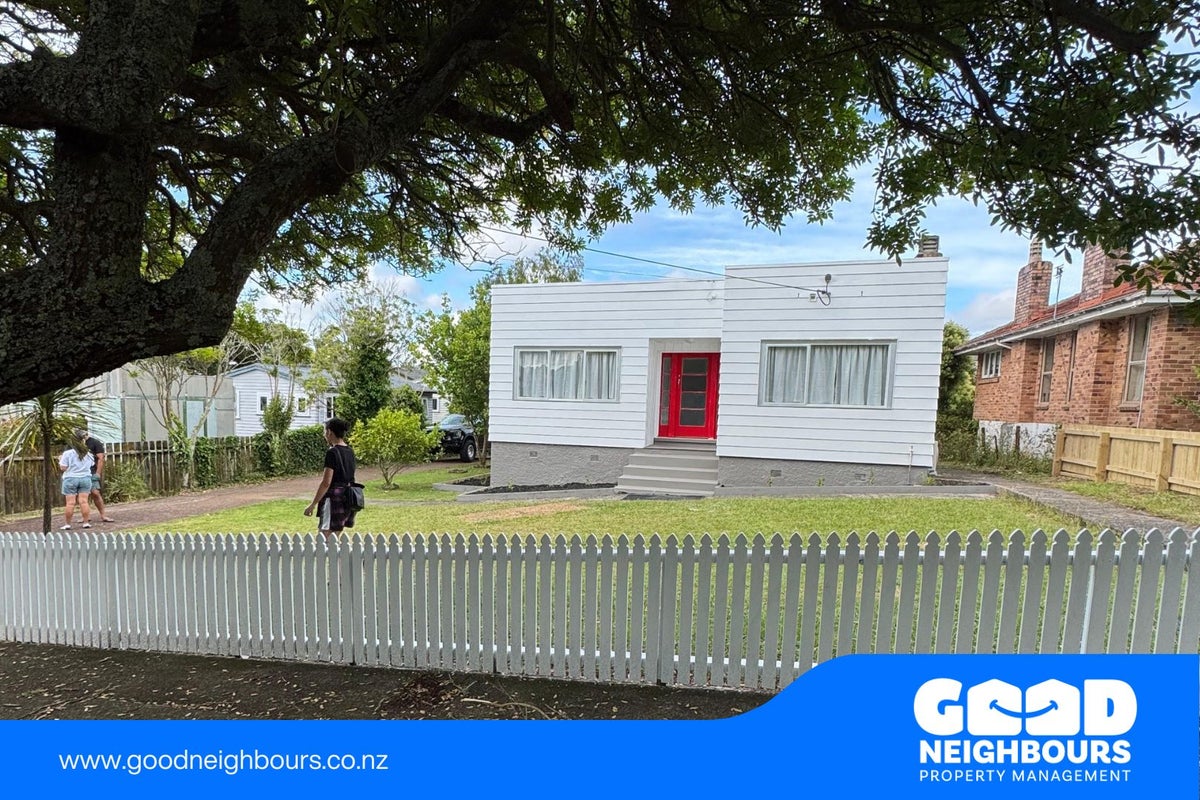 88 Gardner Avenue, New Lynn, Auckland - Carousel 1