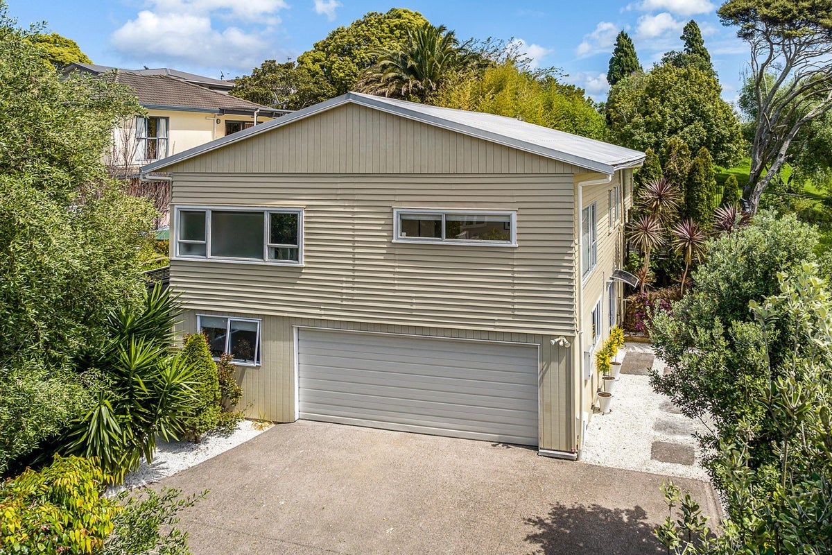4A Parau Street, Mount Roskill, Auckland - Carousel 2