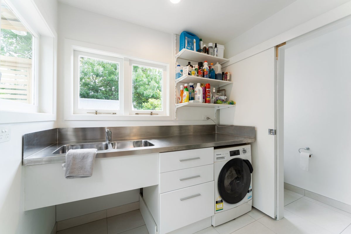 56 Stratford Road, Manurewa, Auckland - Carousel 27