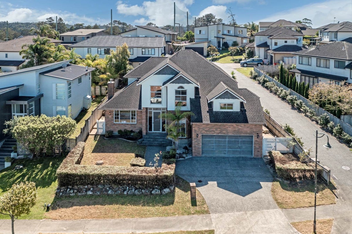 81 Laurel Oak Drive, Schnapper Rock, Auckland - Carousel 1