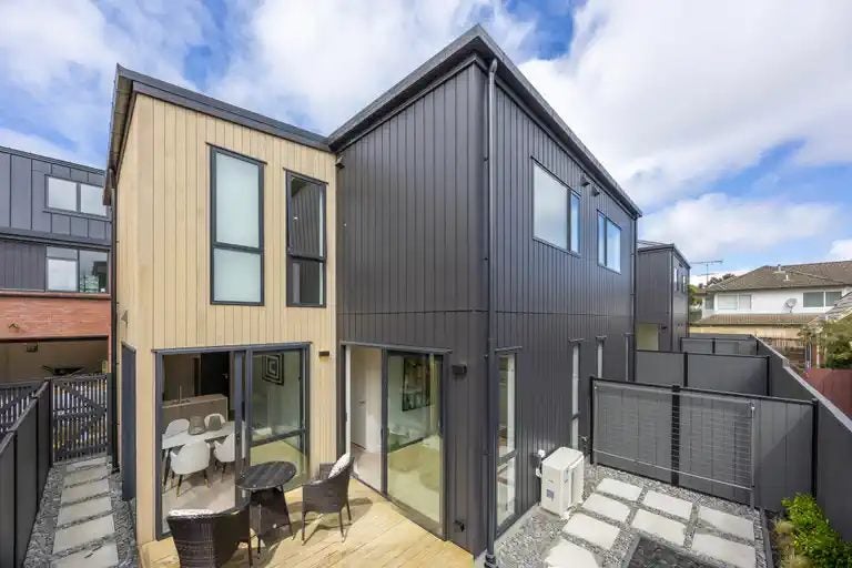 12/26 Owens Road, Epsom, Auckland - Carousel 2