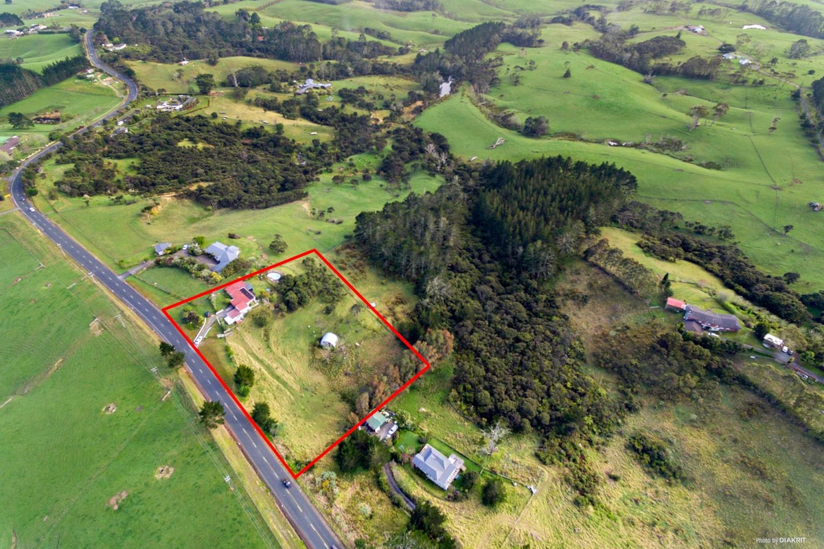 125 Red Hills Road, Henderson - Carousel 2