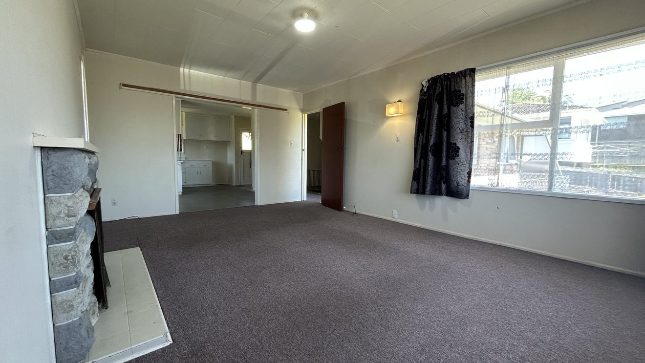 1/7 Cosy Place, Howick, Auckland - Carousel 2