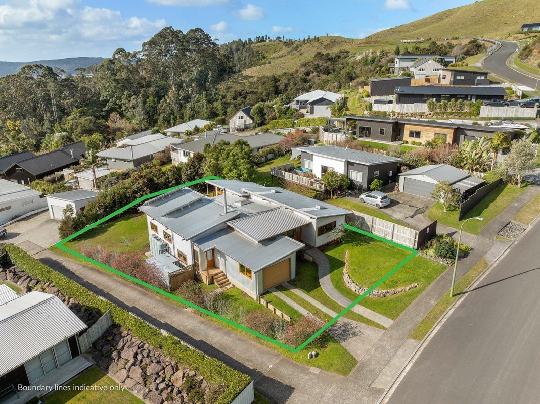 109 Te Tutu Street, Whangamata - Carousel 35