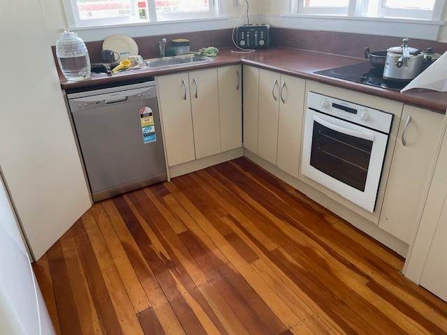 5 Lincoln Terrace, Gate Pa, Tauranga - Carousel 2