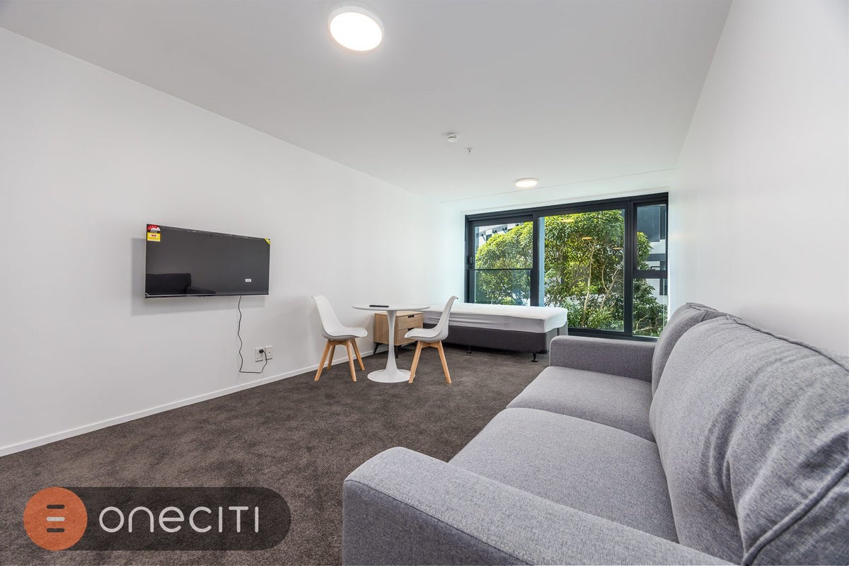 7H/3 Whitaker Place, Grafton, Auckland - Carousel 1