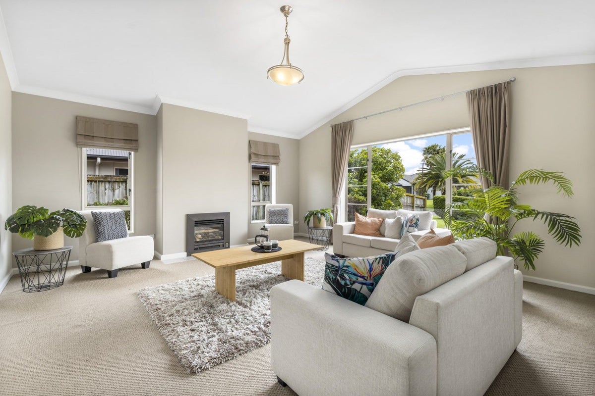 24 Edenpark Drive, Rototuna North, Hamilton - Carousel 2