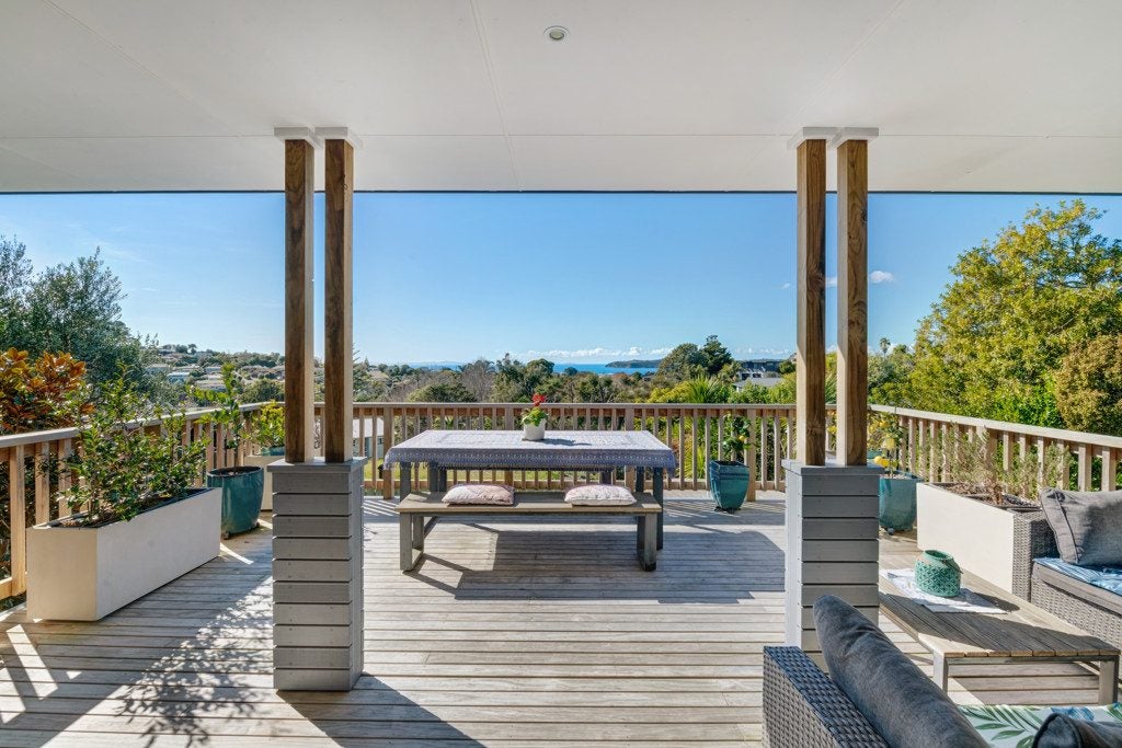 434 Whangaparaoa Road, Stanmore Bay, Whangaparaoa - Carousel 26