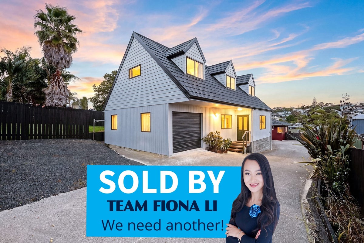 54 Zefiro Drive, Massey, Auckland - Carousel 1
