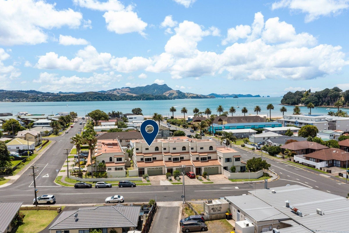 1C Hannan Road, Whitianga, Whitianga - Carousel 1